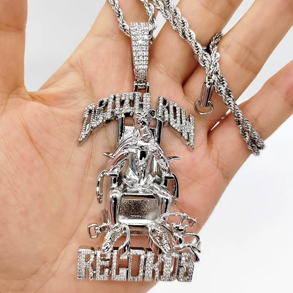 Hiphopi suur Death Row Recordsi ripatskaelakee 5A tsirkooniumoksiidist, kullatud_voghion.com