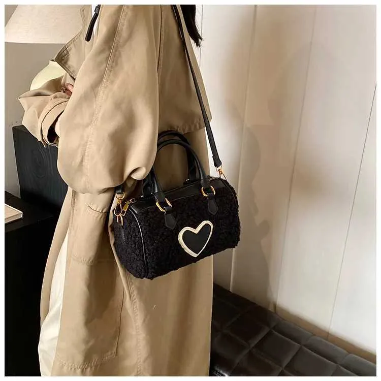 Pluche handtas dames winter warm zachte schoudertas crossbody tas_voghion.com