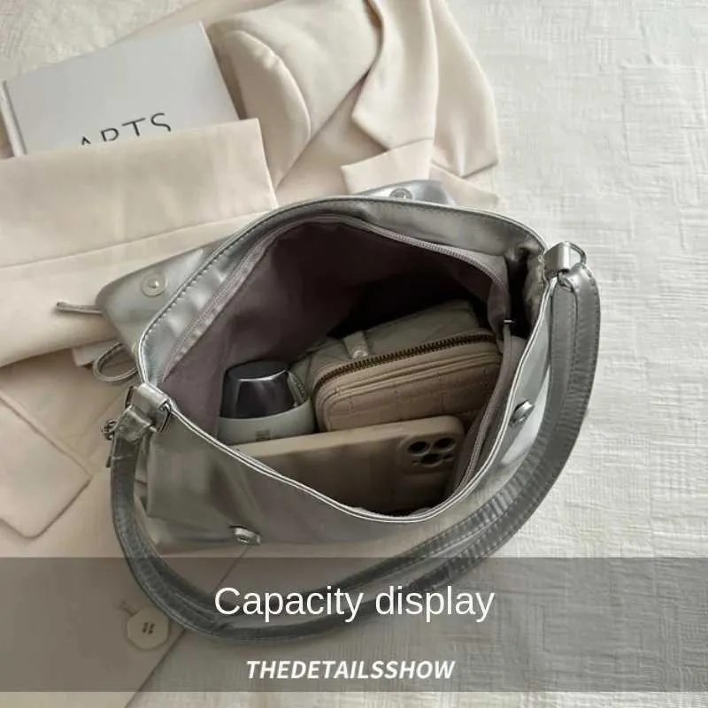 Unterwäsche Damenhandtasche große Kapazität Herbst und Winter 2024 neue High-End-Schulter-Pendlertasche Y241025_voghion.com