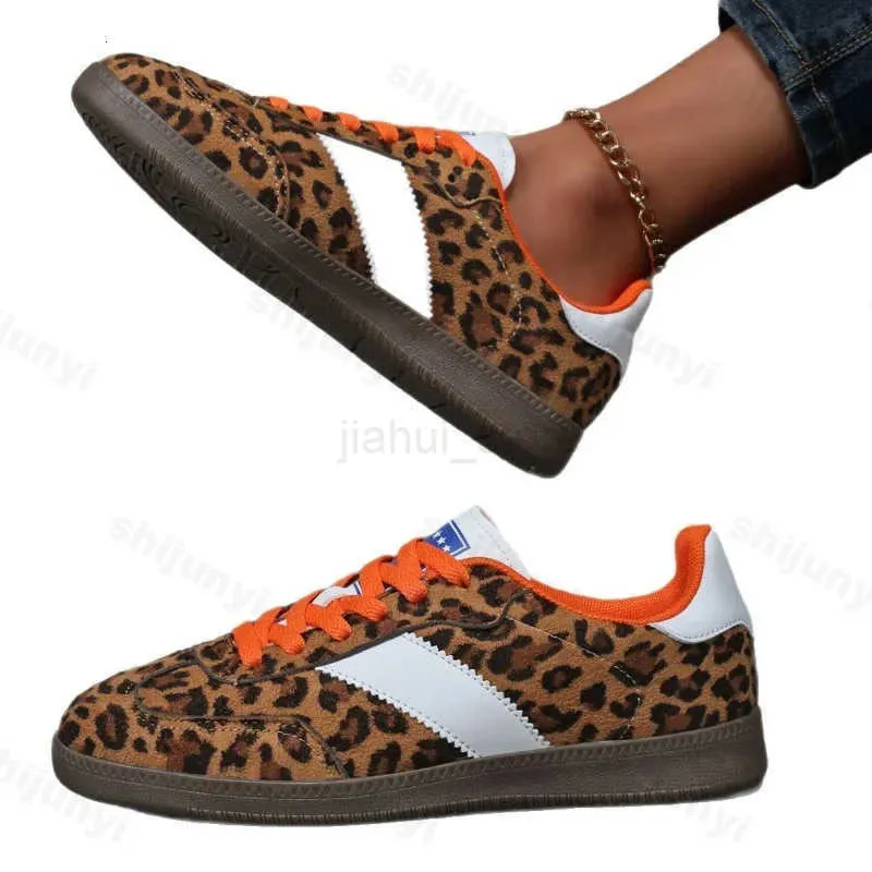 Leopard Print Women Outdoor Classic Retro Trainers Walking Sneakers Fashion Free Shipping New Lace Up Non-Slip Casual_voghion.com