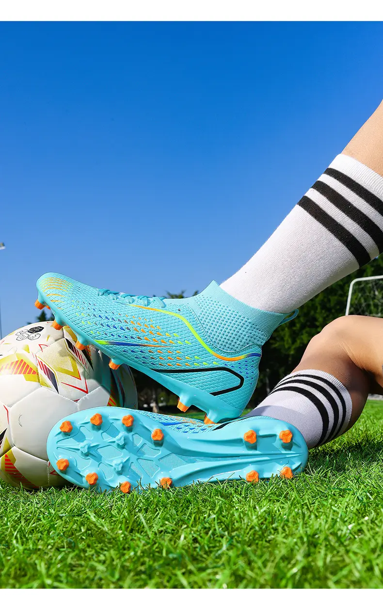 Scarpe da calcio a collo alto con tacchetti per terreni duri e sintetici_voghion.com