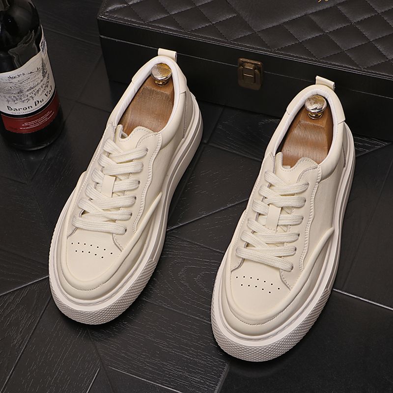 Lässige Brettschuhe mit dicker Sohle, niedriger Schnitt, vielseitige, schlichte koreanische Version für Herren, trendige_voghion.com