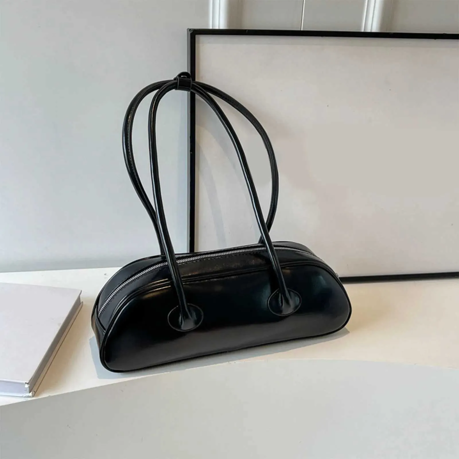 Geantă de damă coreeană de agrement, cu un singur umăr, de mare capacitate, roșie, Y241216, la modă, de stradă principală_voghion.com