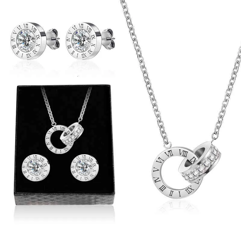 Parure collier et boucles d'oreilles chiffres romains cristal_voghion.com