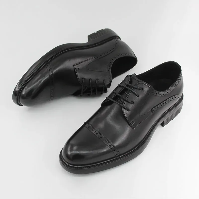 Vestido formal masculino de couro respirável de alta qualidade para escritório Oxford sapatos baixos para casamento 240911_voghion.com