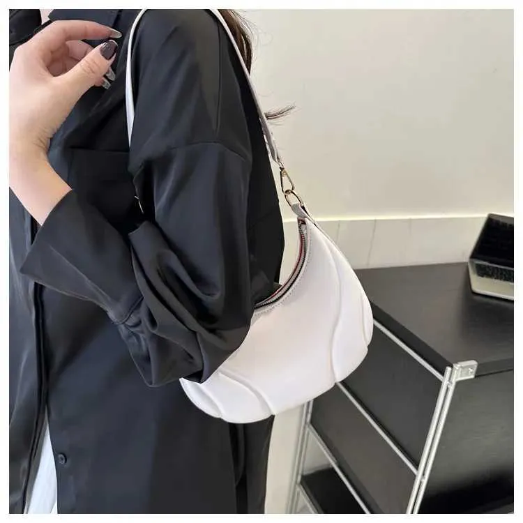 Retro leren schoudertas en crossbody tas voor dames effen_voghion.com