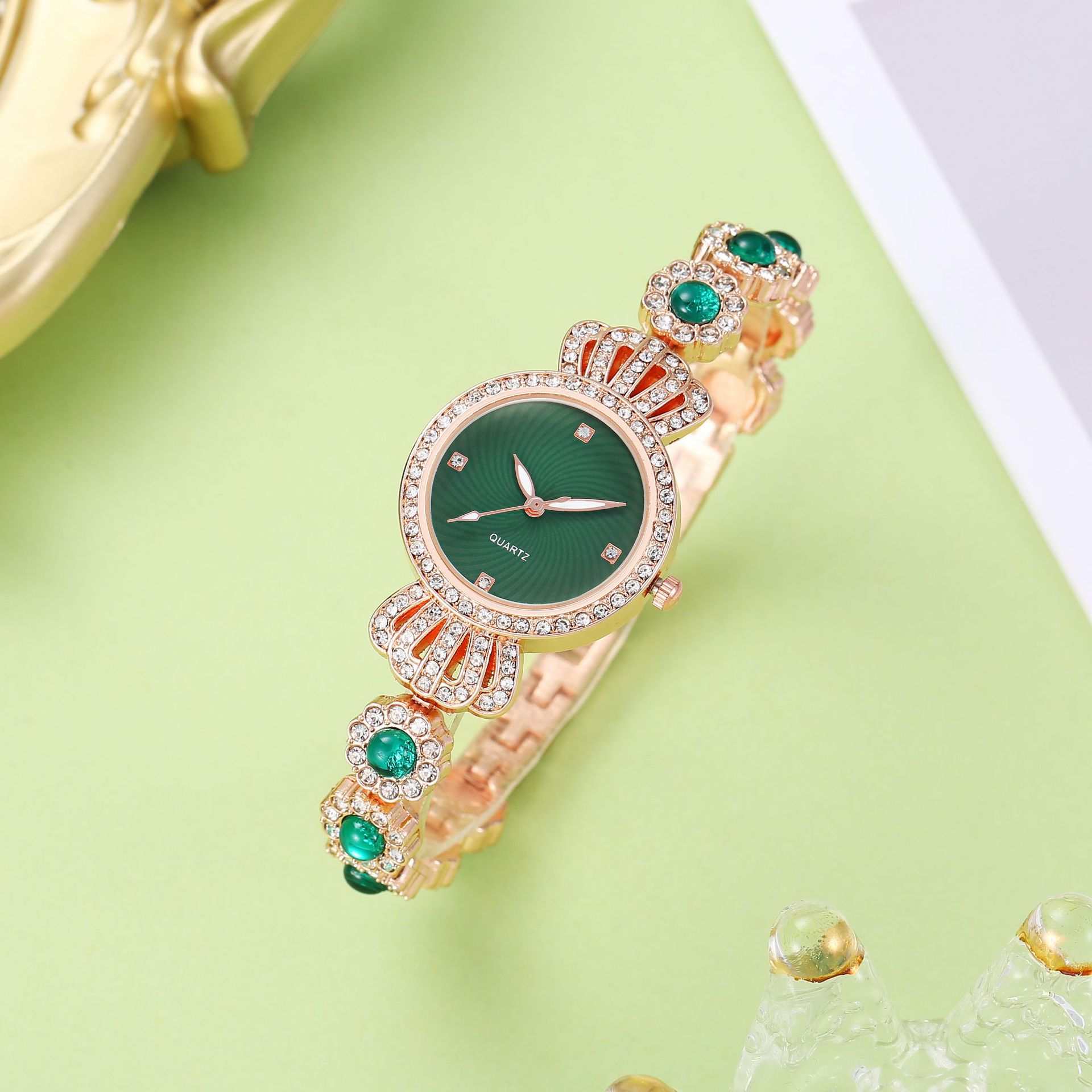 Bracelet Watch Crown Jewelry Fashion Women's Watch Quartz Watch_voghion.com