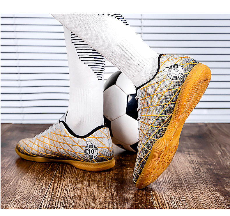 Erkek Futbol Futbol Ayakkabıları Profesyonel Hafif Açık Hava Nefes Alabilir Kaymaz Futsal Kapalı Antrenman Ayakkabıları Unisex Çim_voghion.com