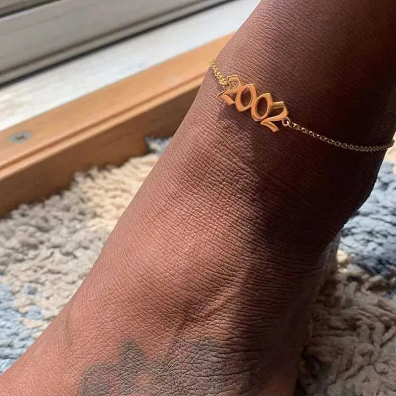 Charm Armbånd Tilpassede År Fodlænker Til Rustfrit Stål Navn Ankler Benkæde Armbånd Fodsmykker Kvinder Sommerfest_voghion.com