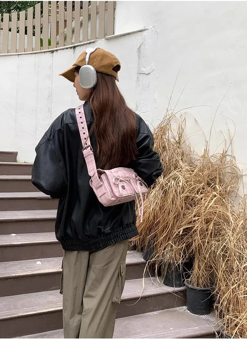 MBTI Plaid Pink Damen Schultertasche Plissee Lässig Süße Niedliche Mode Lederhandtasche Literarische Exquisite Achseltasche 240827_voghion.com