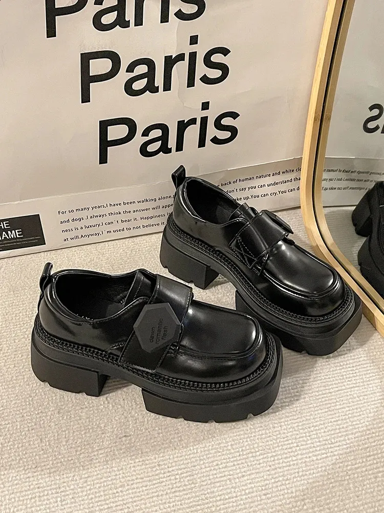 Damen Derby Schuhe All Match Britischer Stil Wollmantel Mit Pelz Clogs Plateau Herbst Schwarz Flach Leder Anti Rutsch Reptil_voghion.com