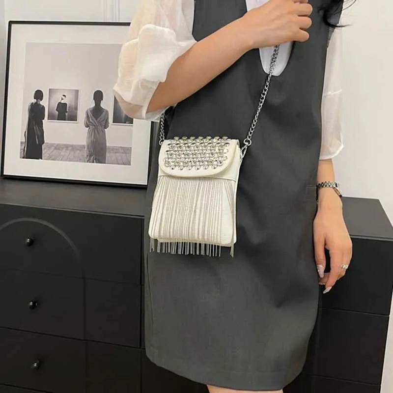 Borsa a tracolla da donna con fibbia magnetica, elegante design con nappe, tracolla Ba241216_voghion.com