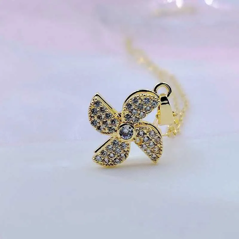 Rotatable Windmill Pendant Necklace For Women Elegant Fashion Style_voghion.com
