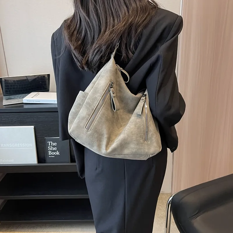 Borsa a tracolla singola da donna con tracolla obliqua di design Borse di grande capacità Hobo retrò in pelle PU opaca_voghion.com