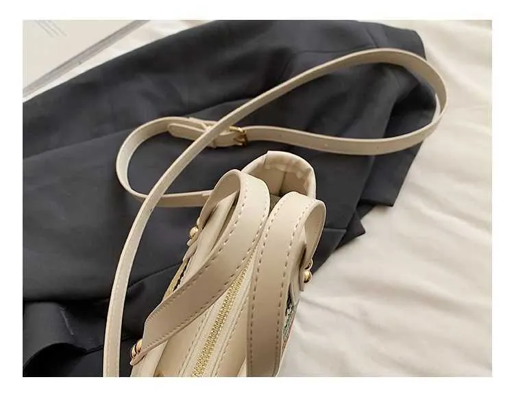 Borsa a secchiello intrecciata alla moda da donna, estiva, carina, piccola, con toppa in PU, con manico, a tracolla, design alla moda, per pendolari e viaggiatori_voghion.com