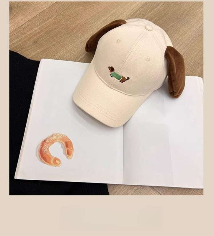Screaming Sausage Dog Baseball Female Ins Funny Ears Pinching Sunshade Versatile Face Showing Small Duck Tongue Hat_voghion.com