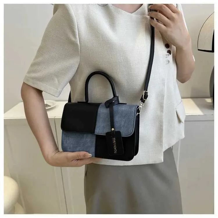 Modische Handtasche mit Spleißstruktur für das Pendeln im Sommer, stilvolle kleine quadratische Umhängetasche mit einer Schulter, Ba241216_voghion.com