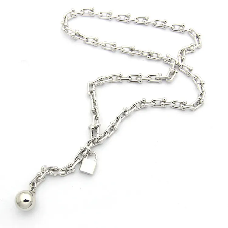 Designer-Halskette für Damen aus Titanstahl, Buchstabe T, vergoldet, U-förmige Kette, dicke Halsketten mit Schlossperlenanhänger_voghion.com