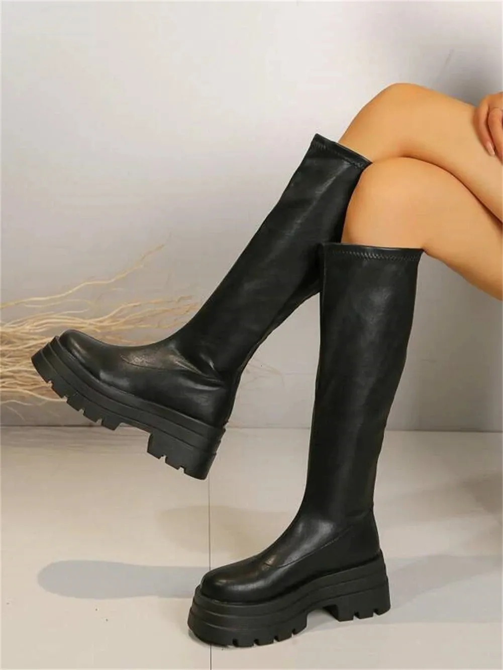 Women's Motorcycle Knee High Boots With Platform Sole, Winter Style_voghion.com