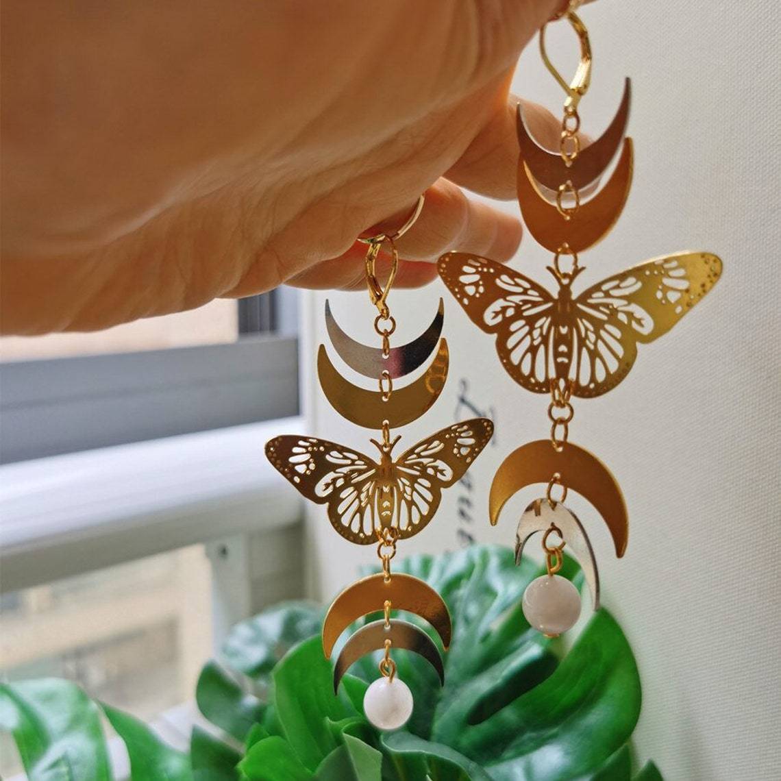 Orecchini Metà Oro e Argento Luna e Farfalla Orecchini_voghion.com