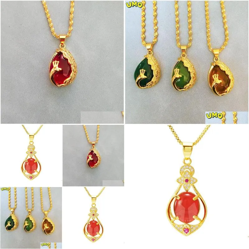 Vergulde ketting met rode edelsteen hanger voor dames elegant_voghion.com