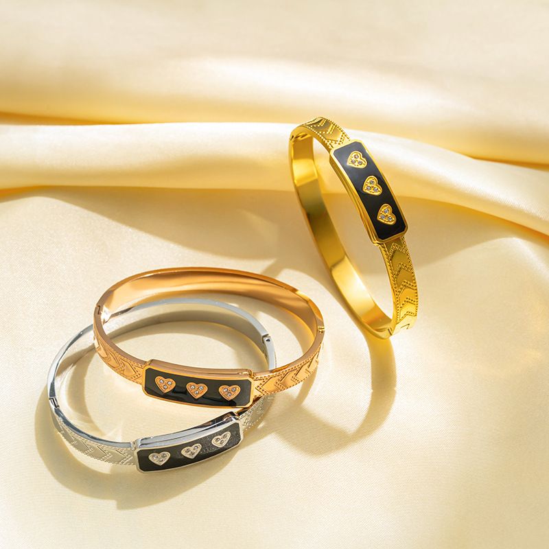 Goccia d'amore in titanio con olio intarsiato con dia, versatile bracciale in acciaio inossidabile, accessorio anti-scolorimento_voghion.com