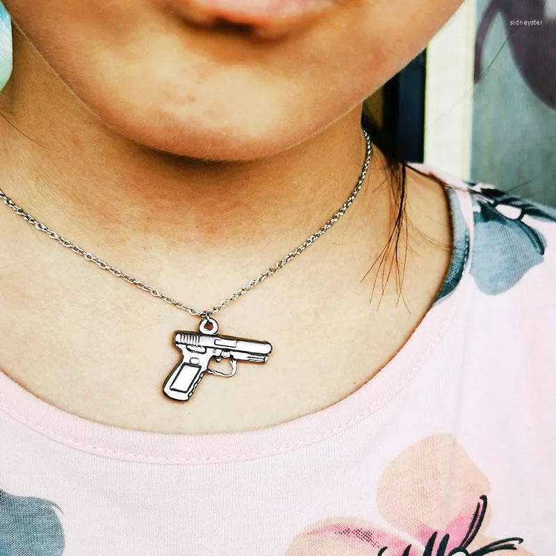 Catene 1 pz pressofusione pistola acciaio inossidabile ciondolo collana antico argento retrò collane per donne uomini festa gioielli_voghion.com