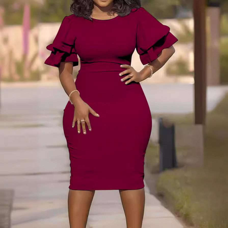Schlankes, einstufiges Pendlerkleid für Damen in Übergröße_voghion.com
