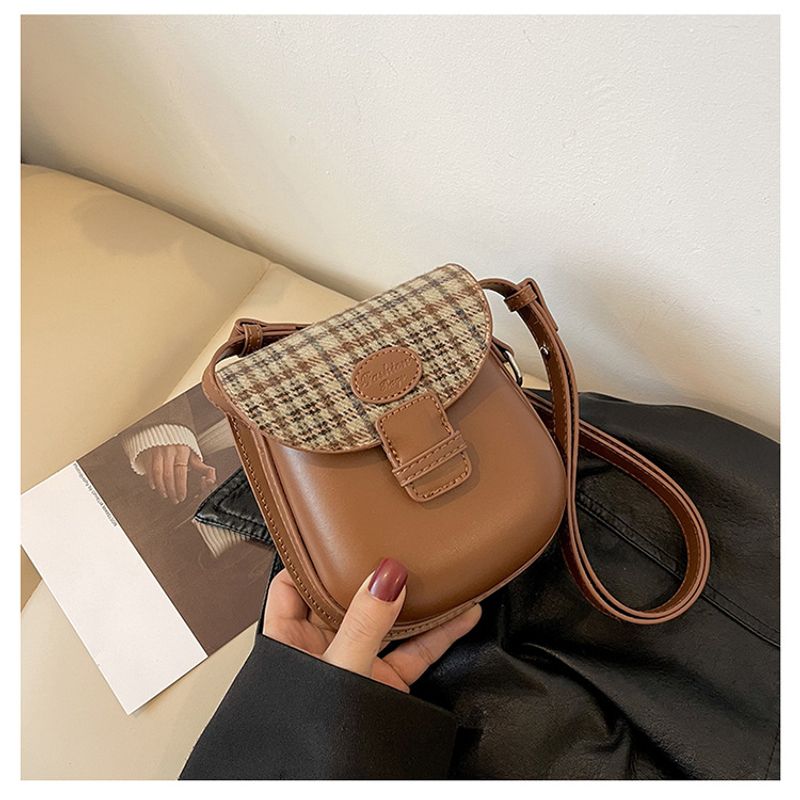 Handy-Umhängetasche Damentasche 2024 Hot Style leichtes Luxus-Leder Retro vielseitige beliebte vertikale Schultertasche_voghion.com