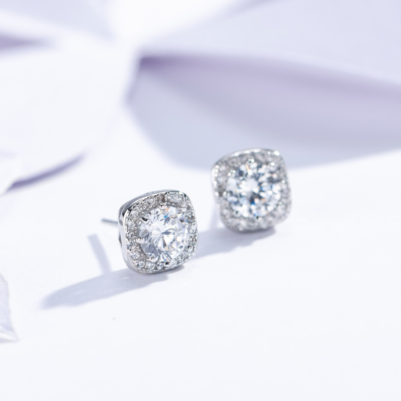 Wanying Jewelry Square Earrings S Pure Silver Korean Edition Micro Inlaid Full Diamond Creative Personalized Fashion_voghion.com