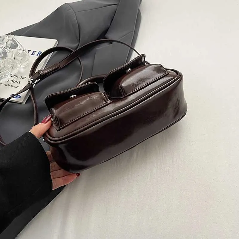 Ladies fashionable small handbag solid color PU retro mailman bag autumn and winter new style single shoulder crossbody_voghion.com