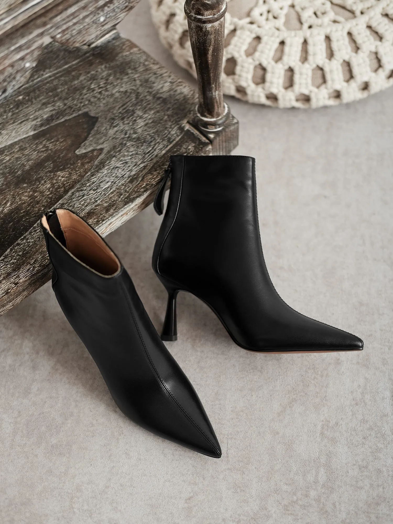 Krazing Pot Big Size 42 Cow Leather Pointed Toe High Heels Chic Design Concise Winter Spring Shoe Dress Warm Wedding_voghion.com