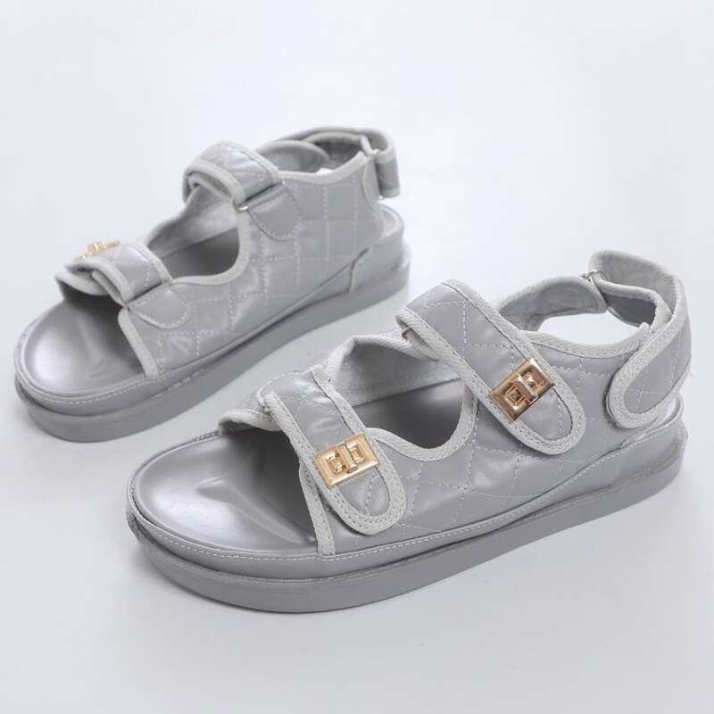 SHLIANG Damen Sommer Sandalen Strand Hausschuhe Markendesign Leder Strand Hausschuhe Weibliche Home Outdoor Anti Slip Flip Flops Freizeitschuhe Y0300_voghion.com