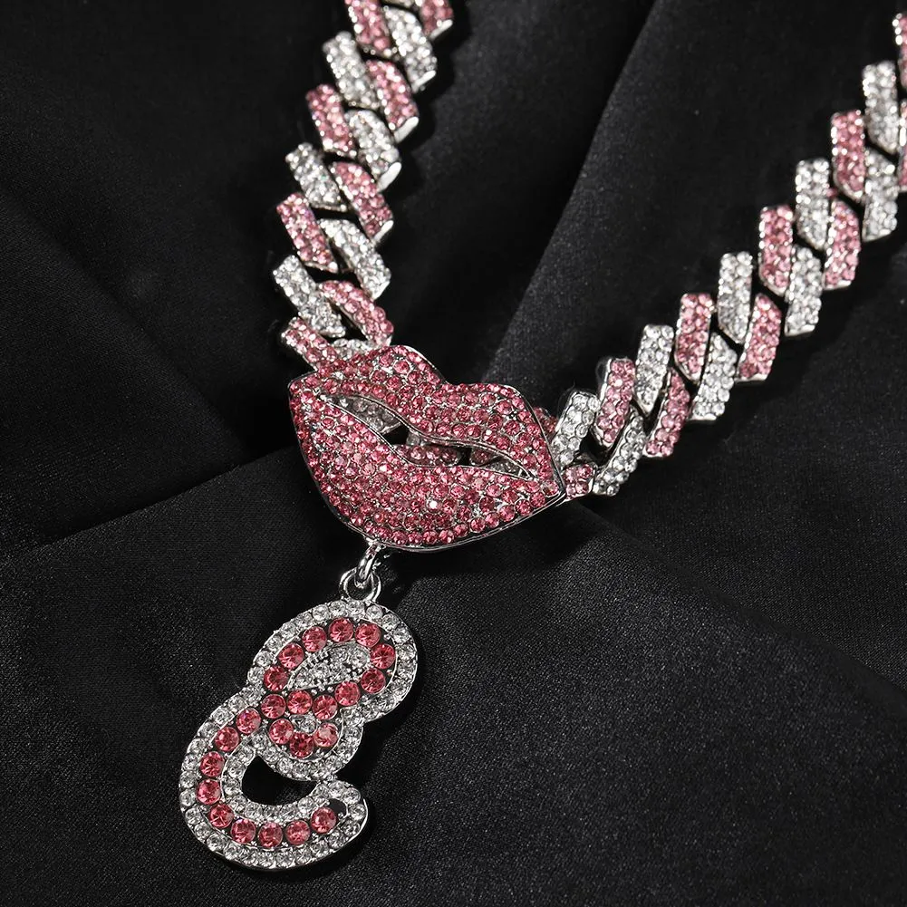 Collier avec pendentif en forme de lettre A-Z et fermoir à lèvres style hip-hop en alliage plaqué or et zircon_voghion.com