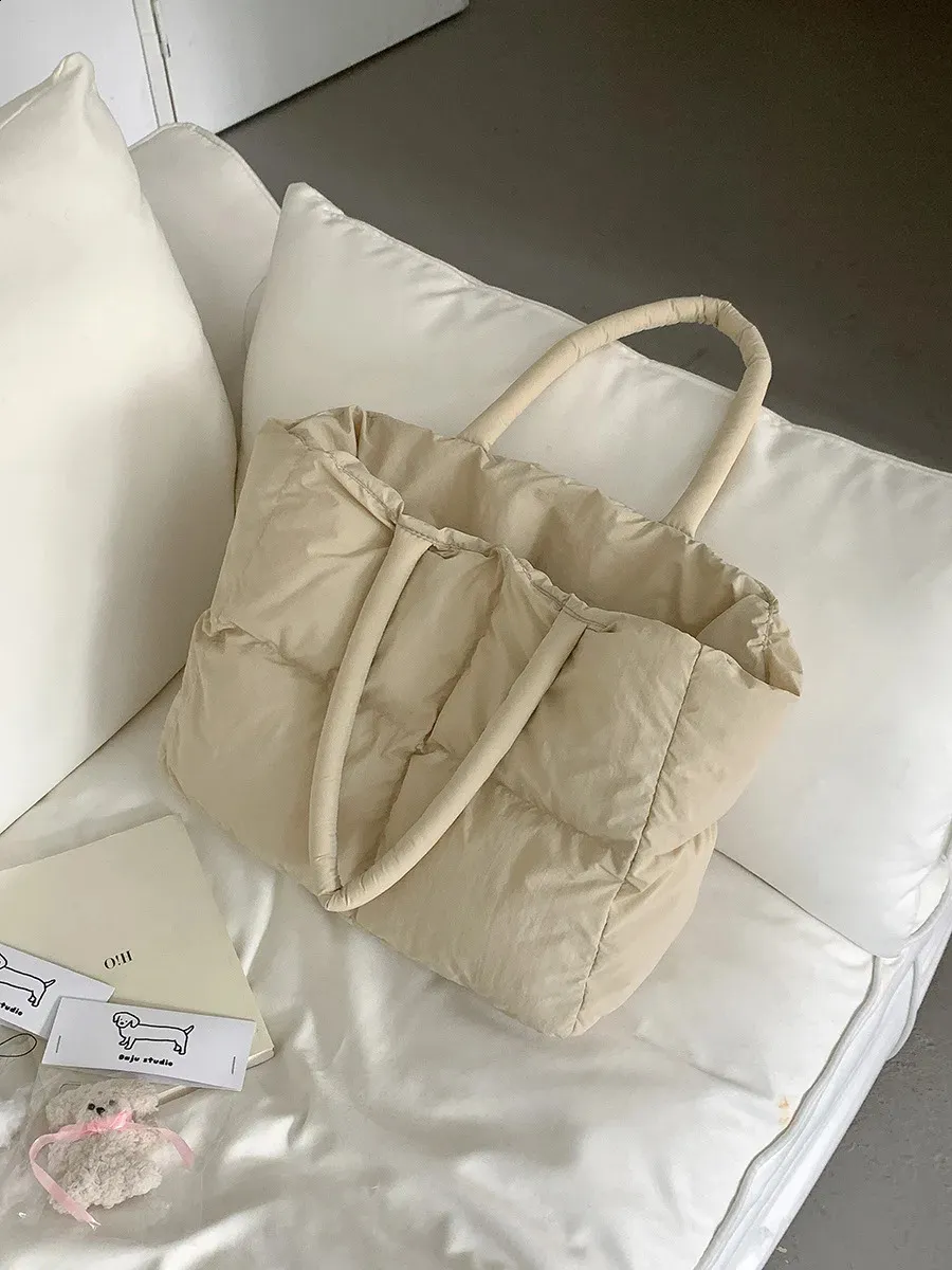 Women's Padded Down Tote Bag Large Capacity Winter Shoulder Bag_voghion.com