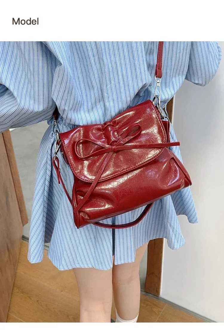Stylish Women's Crossbody Shoulder Bag With Bows And Flap Closure_voghion.com