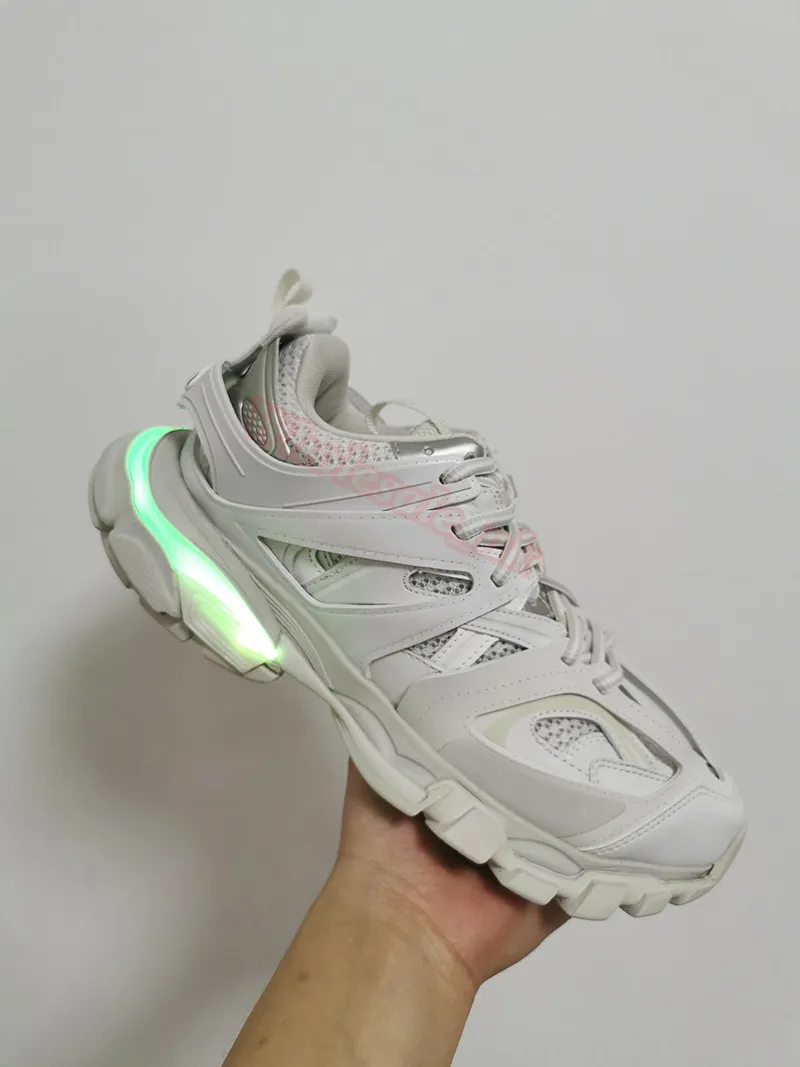 2024 Designer LED Track Sneaker Til Herrer Damesko Track Runner LED-oplyste Gomma Læder Grå Træningssko Nylon Trykt_voghion.com
