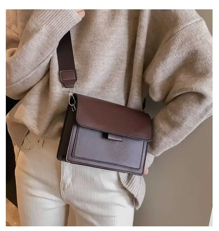 Ladies Messenger Solid Color 2023 New Trendy Wide Shoulder Strap Small Square Bag Retro Casual Simple Crossbody Ba241018_voghion.com