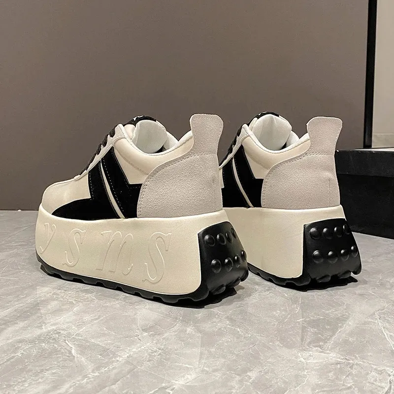 Scarpe sportive casual da donna con tacco alto da 7,5 cm, con zeppa e plateau, in pelle, bianche, comode e robuste_voghion.com