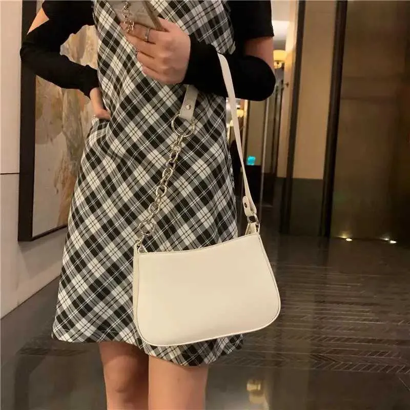 Damemode Små Clutch Håndtasker Retro Ensfarvet PU Læder Skulderarm Afslappet Dame Daglig Hobo Taske_voghion.com