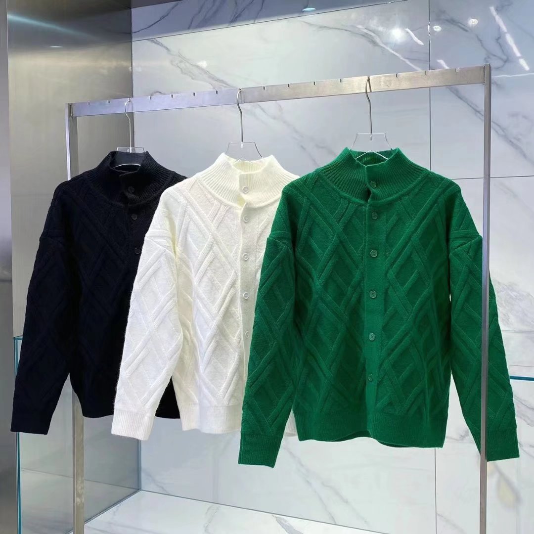 Men's Clothing Autumn And Winter New Niche High End Diamond Check Knitted Jacket Men's Lazy Style Cardigan Sweater
