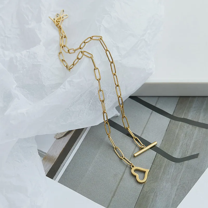 Chains Fashion Jewelry Necklace For Women Hollow Love Ot Buckle Stainless Steel Necklaces Peach Heart Neck Jewellery_voghion.com