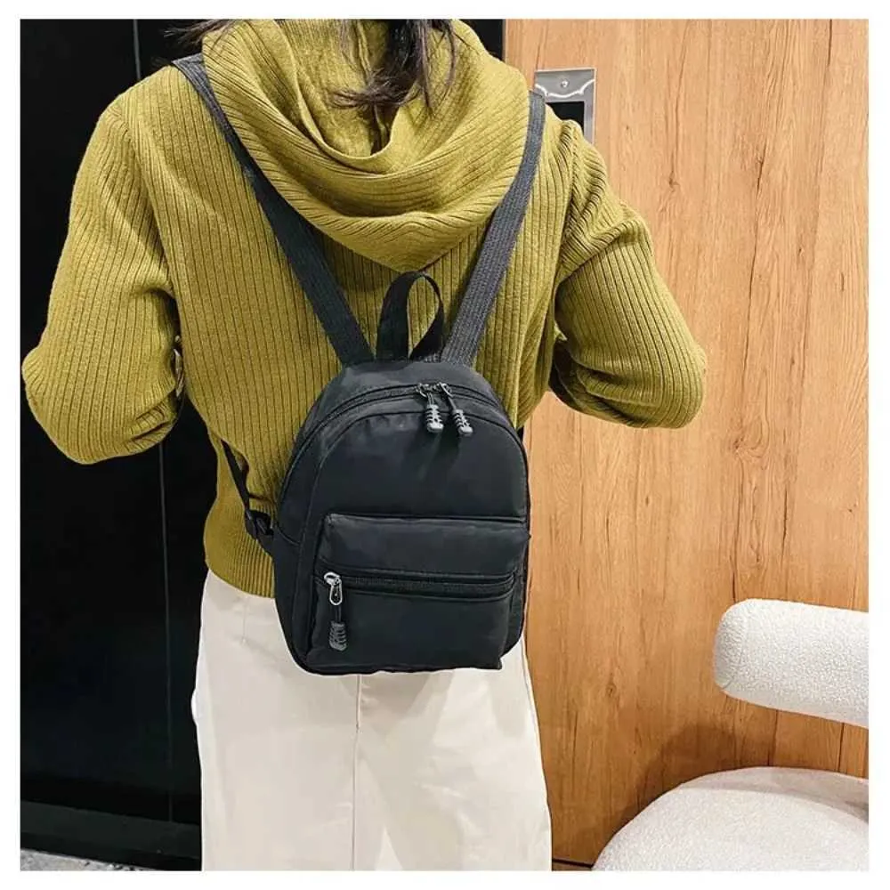 1ks mini dámské batohy trendy nylonová dámská taška malé školní tašky bílý batoh pro dospívající dívky módní ležérní_voghion.com