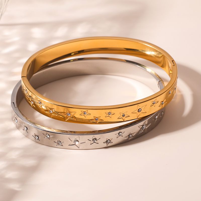 Bracciale con fibbia a stella classica a cinque punte con bordo largo da 8 mm e lucidato a specchio_voghion.com