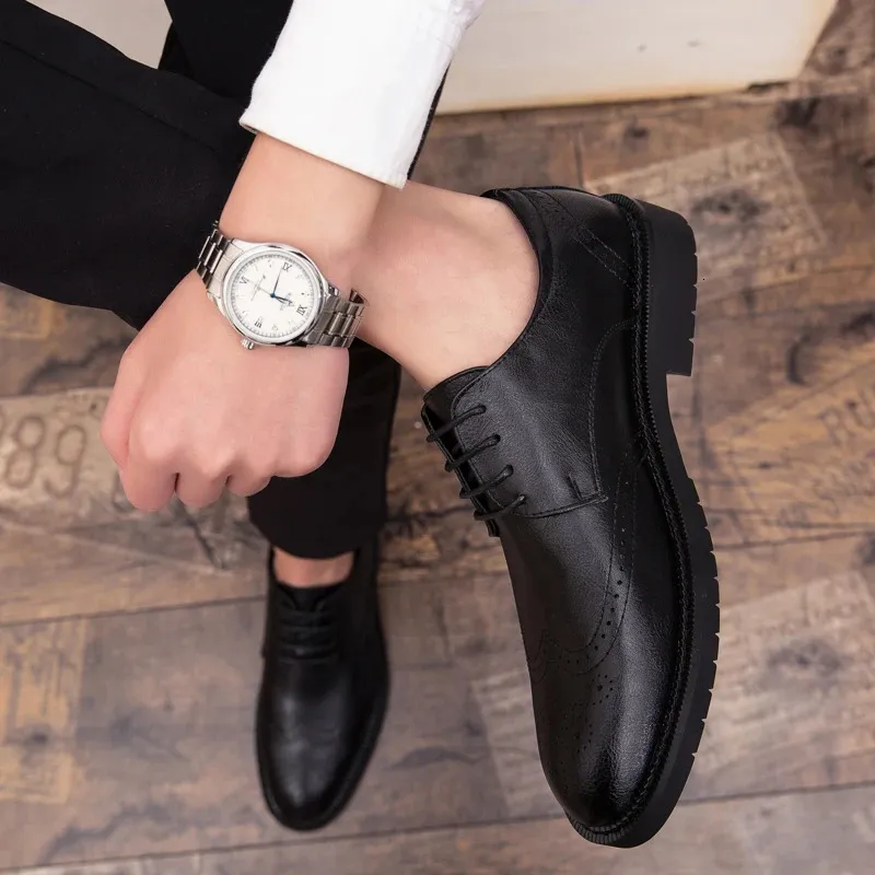 Plus Size 38-47 Brogue Fashion Oxford Dress Shoes Male Well-dressed Gentleman Handcrafted Footwear For Modern Men_voghion.com
