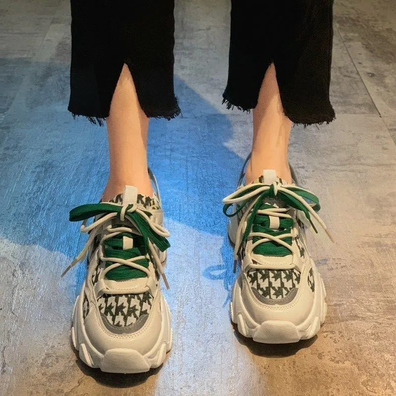 Breathable Women's Running Shoes Lightweight Athleisure Trainers_voghion.com