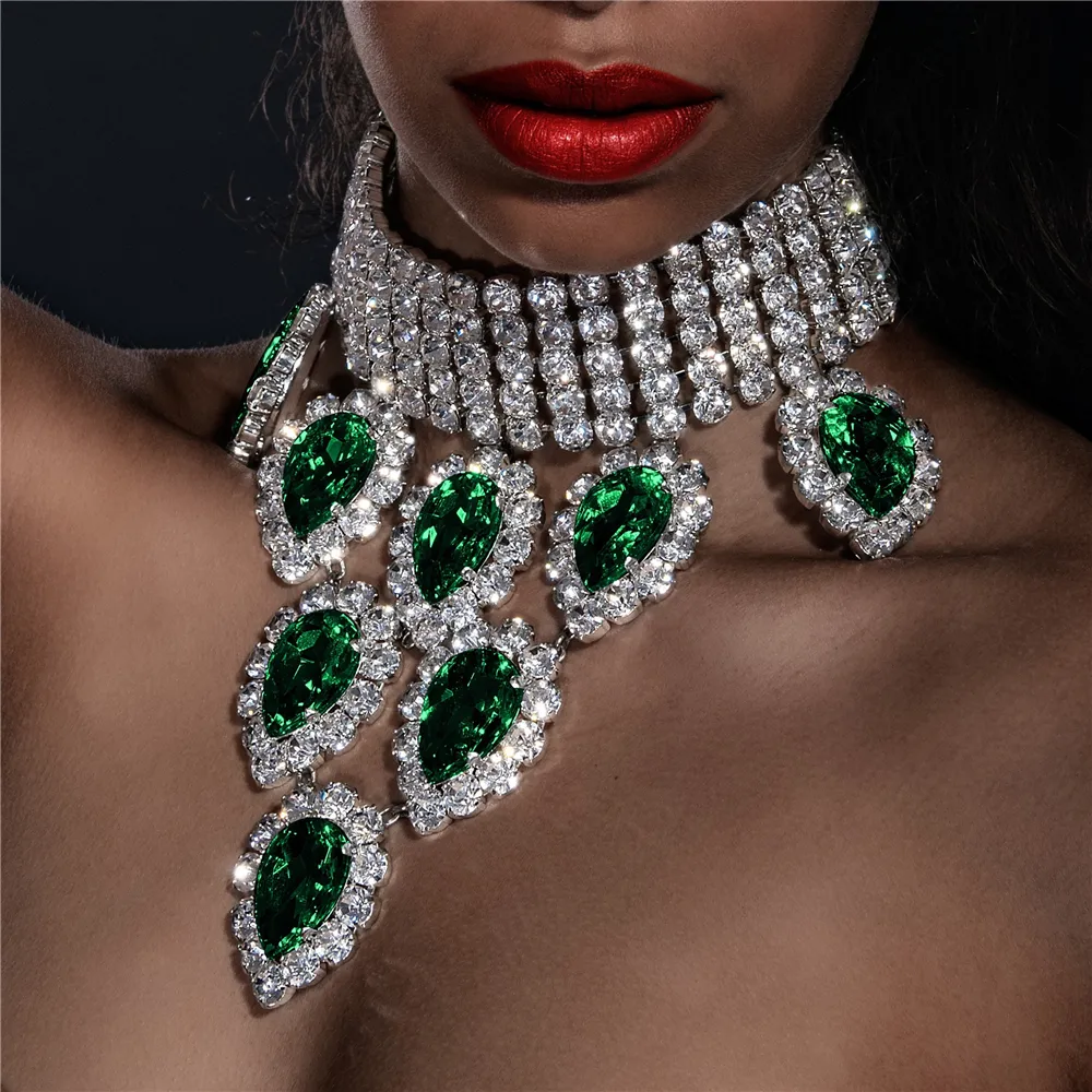 Deluxe Rhinestone Choker Necklace Multi-row Crystal Drop Pendant_voghion.com