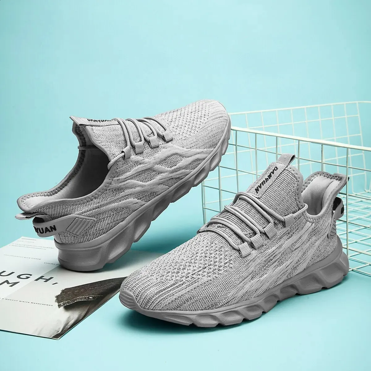 Mens Vulcanized Walking Running Unisex Casual Lightweight Tennis Breathable And Fashionable Sports Shoes 241015_voghion.com