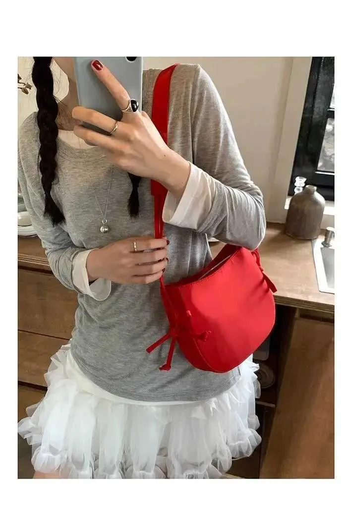 Vintage Women's Shoulder Bag Large Capacity Black Underarm Bag_voghion.com