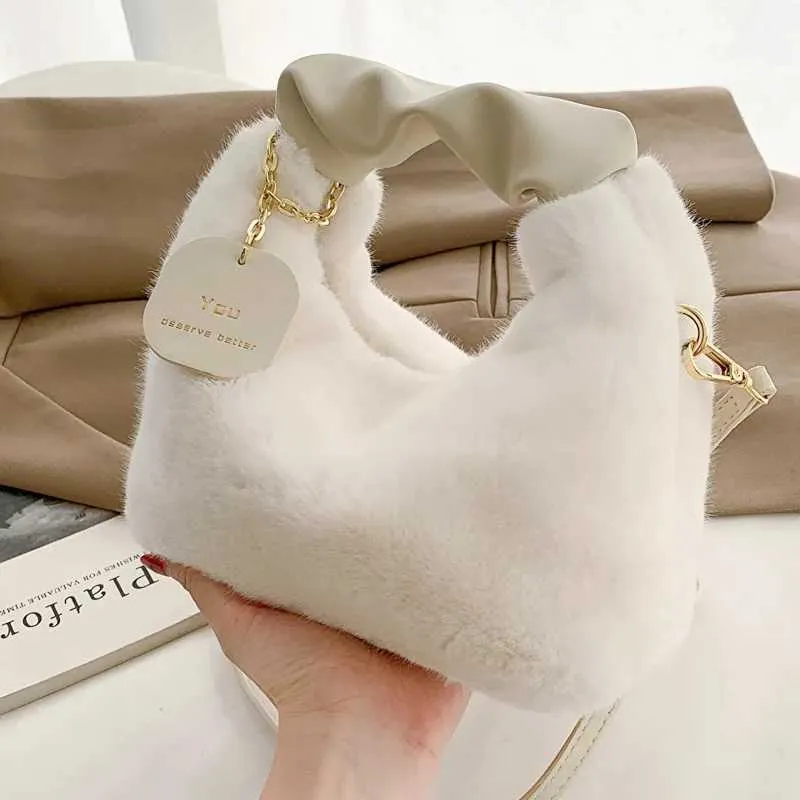 Wan Soft Plush Handbag New Fi Autumn/Winter Korean Edition Simple Ten Font Shopping Bag Y241106_voghion.com